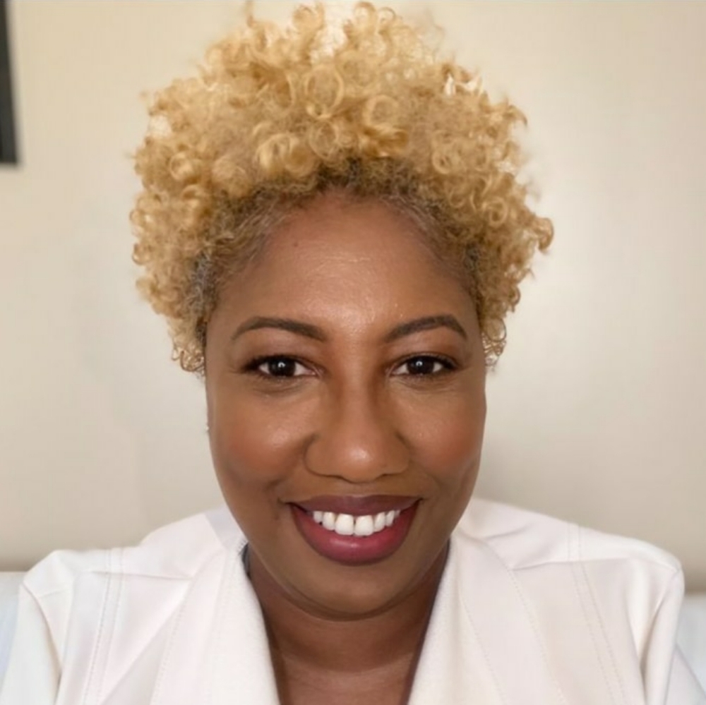 Meet your Posher, Selena